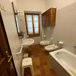 Casa Dei Lecci Daire *