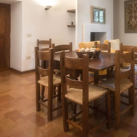 Апартаменты Casa Dei Lecci