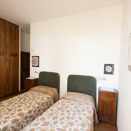 Casa Dei Lecci Lägenhet Foligno
