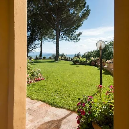 Lägenhet Casa Dei Lecci *