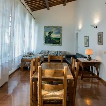 Lägenhet Casa Dei Lecci *